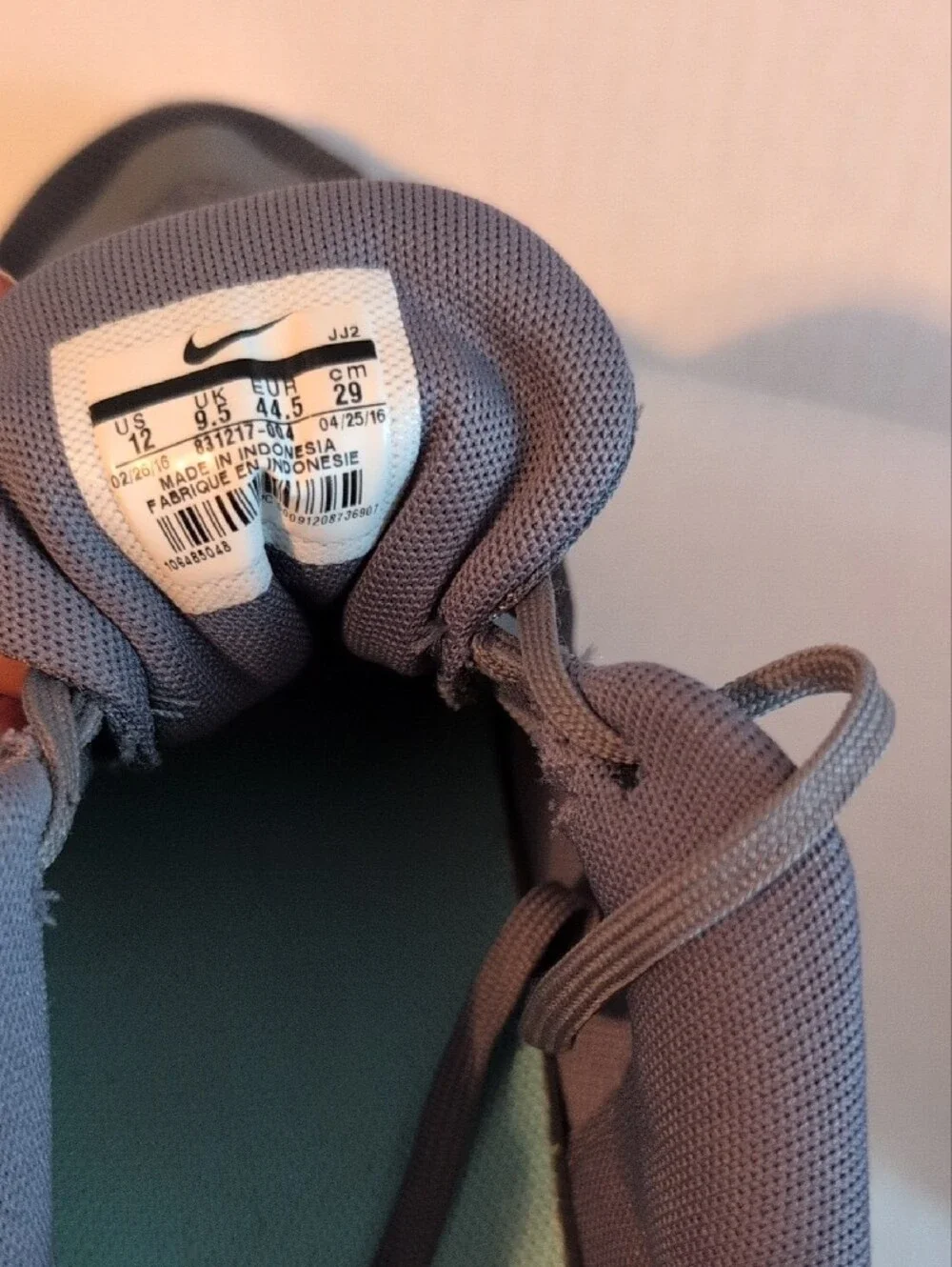 Nike breathable gray